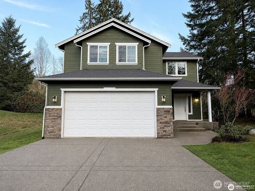 4158 Se Fairway Cir, Port Orchard, WA, 98367-9075 | Card Image