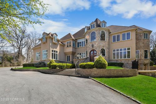 5 Fox Chase Dr, Watchung, NJ, 07069-6402 | Card Image