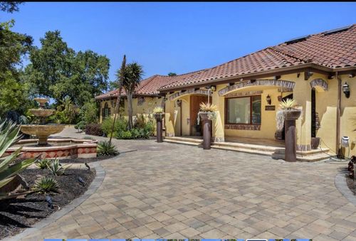14486 Leland Cir, Saratoga, CA, 95070-5635 | Card Image