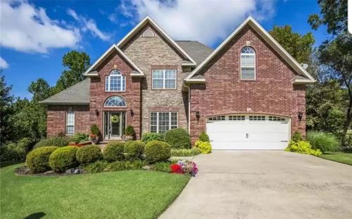 1965 Collins Dr, Pea Ridge, AR, 72751-3743 | Card Image