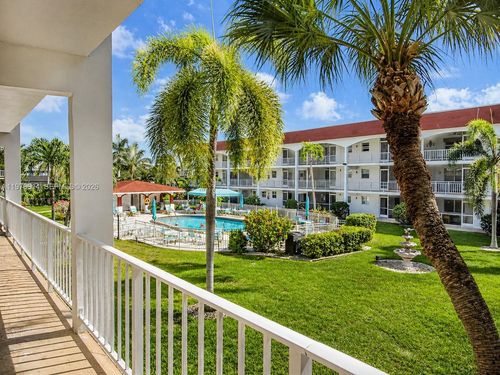 apt-216-580 Egret Dr, Hallandale Beach, FL, 33009-5797 | Card Image