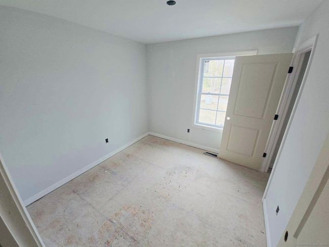 105 Reilly Rd, House other with 4 bedrooms, 3 bathrooms and null parking in Hampton CT | Image 14
