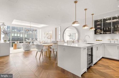 unit-2105-300 International Dr, BALTIMORE, MD, 21202-4979 | Card Image