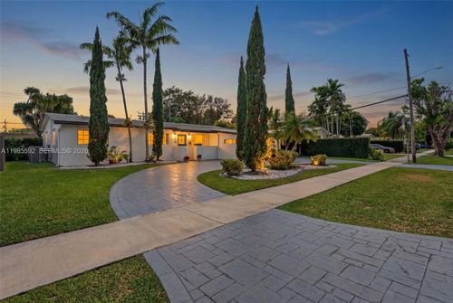 9440 Sw 54th St, Miami, FL, 33165-6416 | Card Image