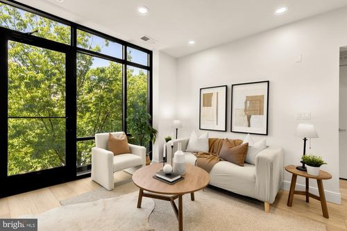 302-4111 Connecticut Ave Nw, WASHINGTON, DC, 20008-1175 | Card Image