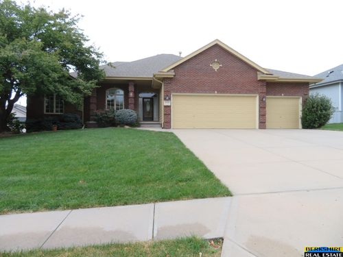 9428 Park View Boulevard, La Vista, NE, 68128 | Card Image