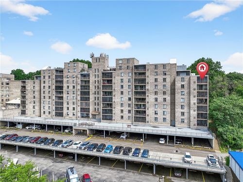 apt-610e-2120 Greentree Rd, Pittsburgh, PA, 15220-6403 | Card Image