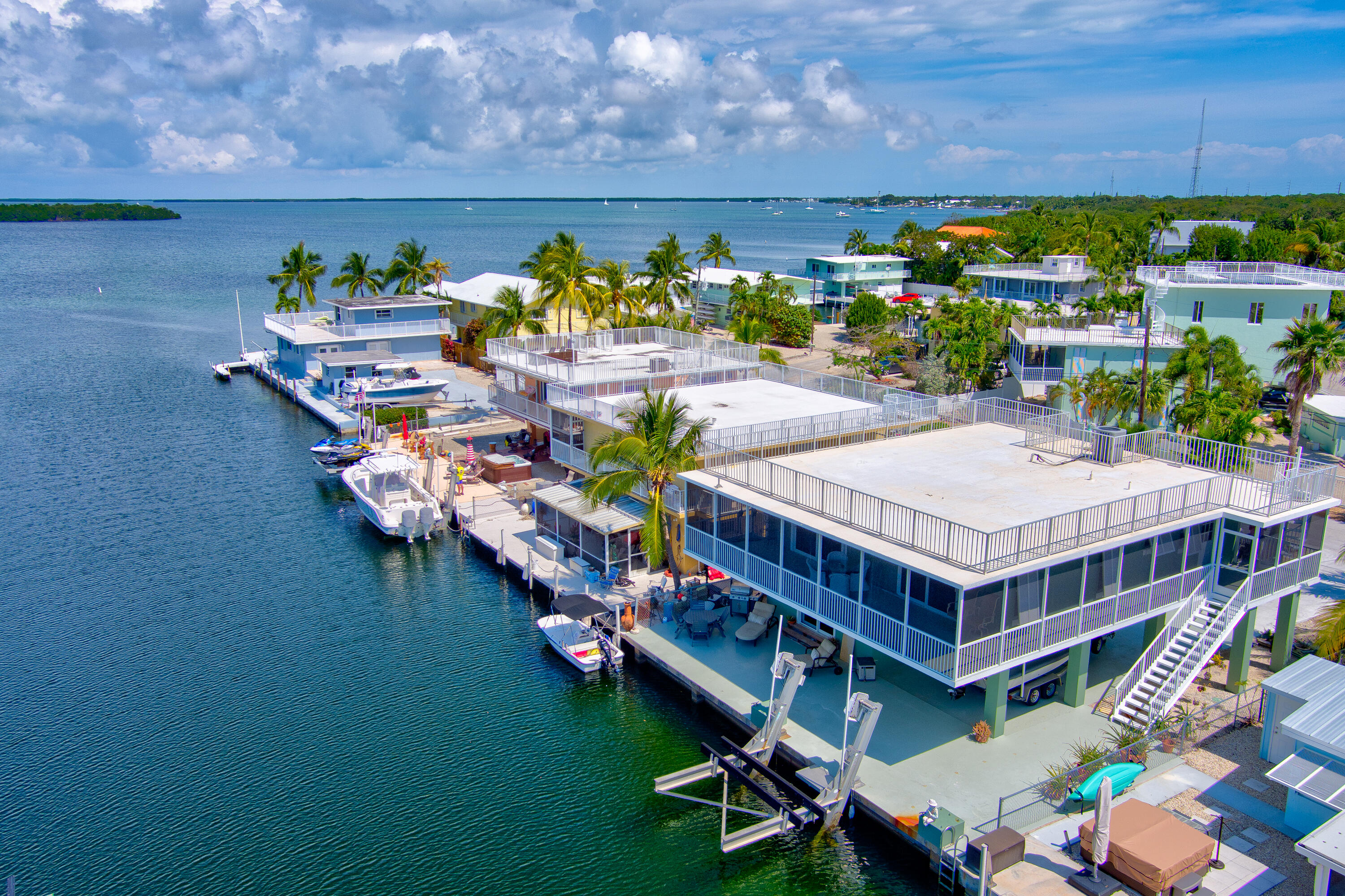 Ann Bonny Dr, Key Largo, FL 33037