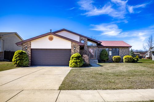 8940 Calhoun Pl, Crown Point, IN, 46307-7711 | Card Image