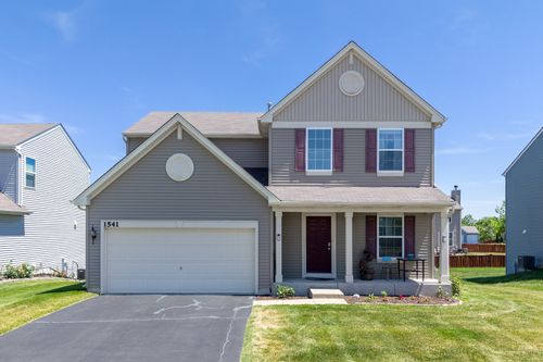 1541 Bristol Dr, Hampshire, IL, 60140-9038 | Card Image