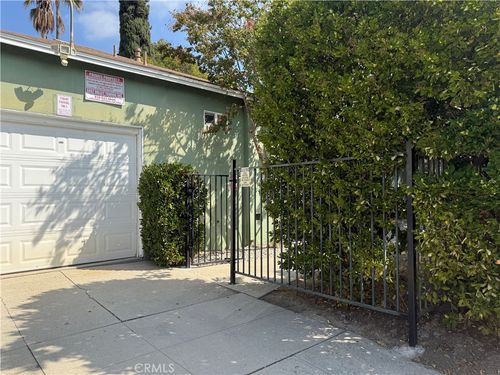 5901 Woodman Ave, Valley Glen, CA, 91401-4436 | Card Image