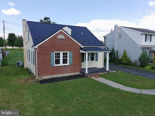 1137 Stanley Ave, CHAMBERSBURG, PA, 17201-2843 | Card Image