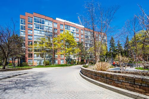 756-24 Southport St, Toronto, ON, M6S4Z1 | Card Image