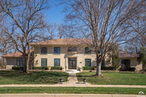 4412 Nicklaus Dr, Lawrence, KS, 66047-1977 | Card Image