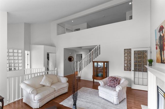 39 - 101 Parkside Dr, Townhouse with 3 bedrooms, 2 bathrooms and 2 parking in Port Moody BC | Image 4