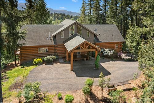 10217 333rd Ave Se, Sultan, WA, 98294-8608 | Card Image