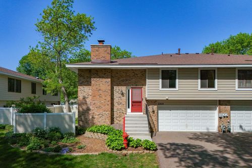 2208 Oregon Ct, Saint Louis Park, MN, 55426-2610 | Card Image