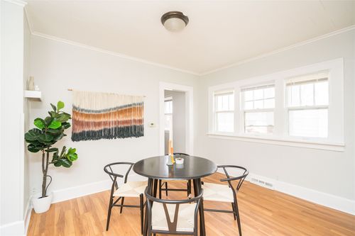 1119 Euclid Ave, Des Moines, IA, 50313-3206 | Card Image