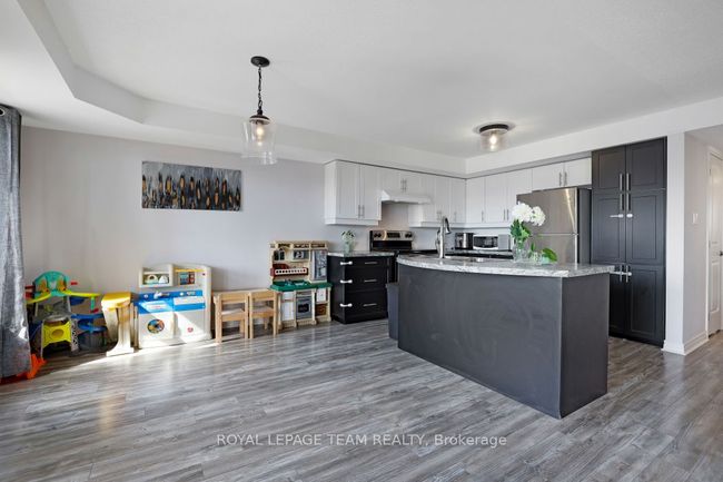 8 - 2240 10 Th Line Rd, Condo with 2 bedrooms, 2 bathrooms and 1 parking in Orléans ON | Image 10