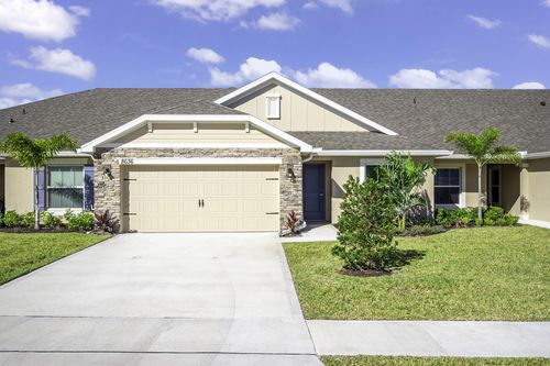 8636 Modeno St, Fort Pierce, FL, 34951-4462 | Card Image