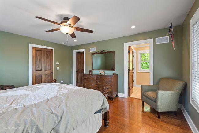 522 N Main St, House other with 4 bedrooms, 5 bathrooms and 6 parking in Naperville IL | Image 12