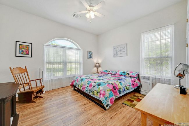 286 Thoroughbred Ln, House other with 3 bedrooms, 2 bathrooms and null parking in Spring Branch TX | Image 20