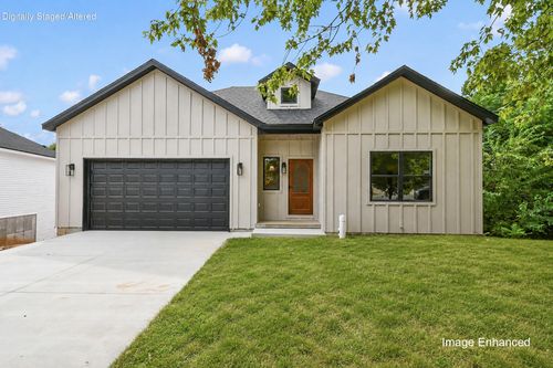 606 Oak Leaf Ct, Nixa, MO, 65714-8407 | Card Image