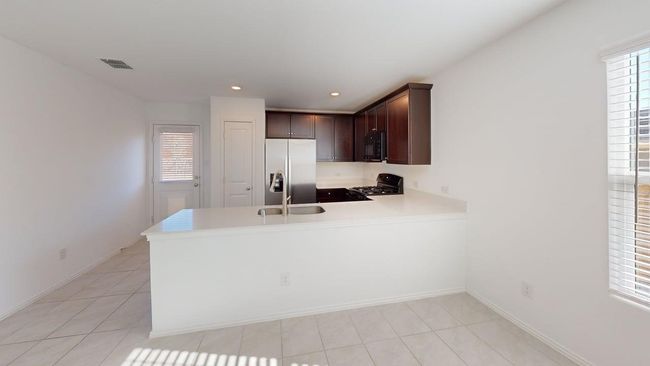 9704 Trusler Rd, House other with 3 bedrooms, 2 bathrooms and null parking in Fort Worth TX | Image 4
