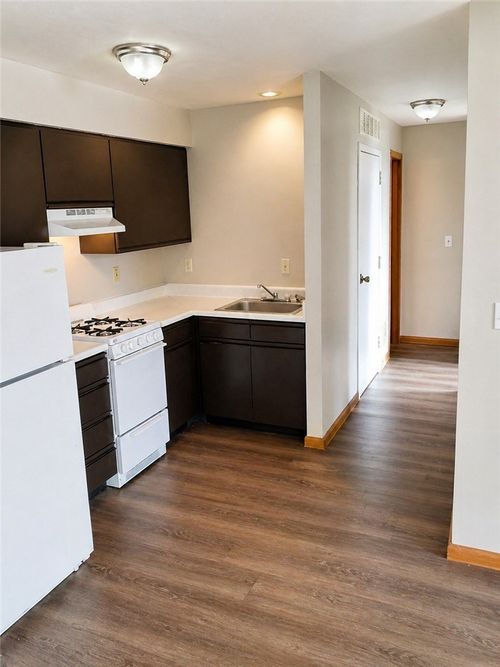 16-233 Ridgeview Avenue, West View, PA, 15229 | Card Image