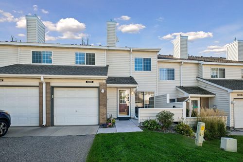 12886 Echo Ln, Apple Valley, MN, 55124-8679 | Card Image