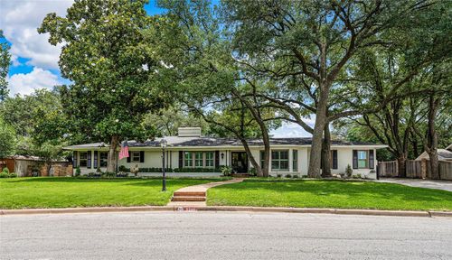 5200 Lockwood Dr, Waco, TX, 76710-1625 | Card Image