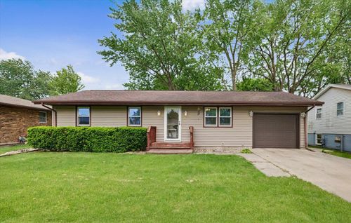 816 Mohave Dr, Pontiac, IL, 61764-1522 | Card Image