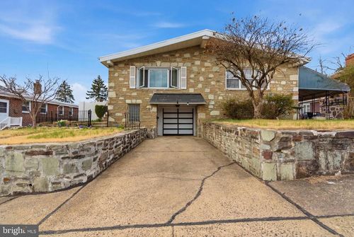 730 Charette Rd, PHILADELPHIA, PA, 19115-3502 | Card Image