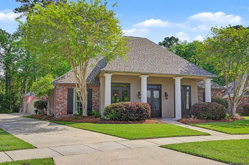 6962 Micahs Way, Greenwell Springs, LA, 70739-4769 | Card Image