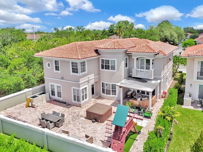 3521 Forest View Cir, House other with 5 bedrooms, 5 bathrooms and null parking in Fort Lauderdale FL | Image 49