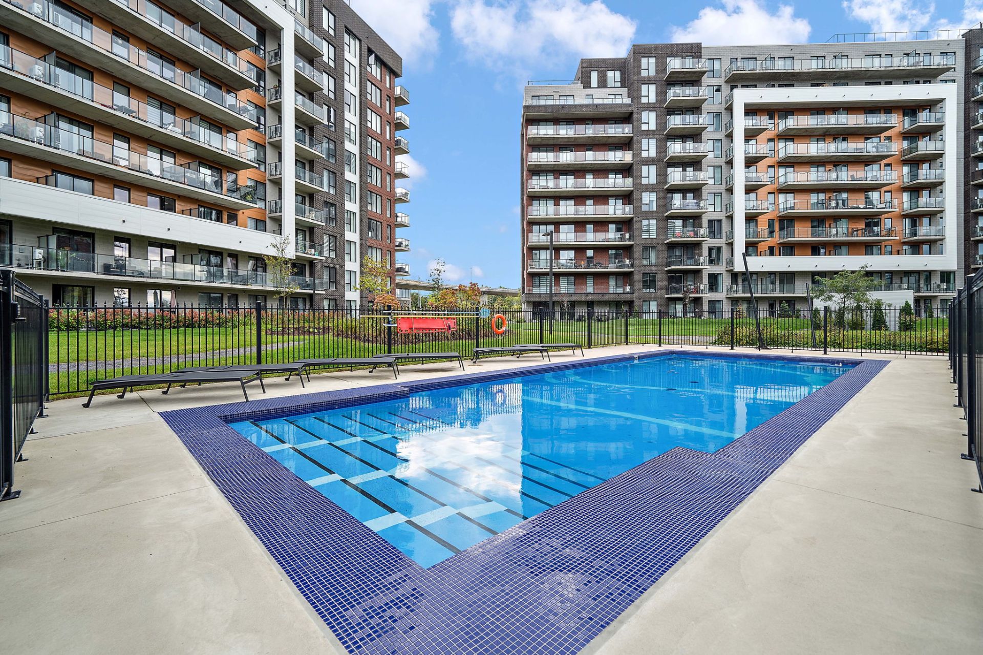 Residential in Pointe-Claire 2