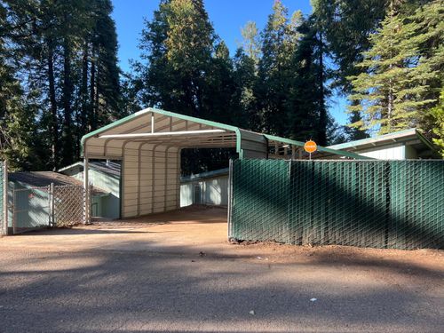 6949 Ridgeway Dr, Pollock Pines, CA, 95726-9586 | Card Image