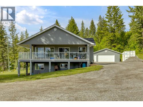 6011 Oyama Lake Rd, Lake Country, BC, V4V2C9 | Card Image