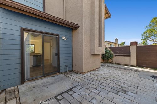 59-140 E El Norte Pkwy, Escondido, CA, 92026-2623 | Card Image