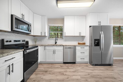 207 Oglesby Ave, Crestview, FL, 32536-3820 | Card Image