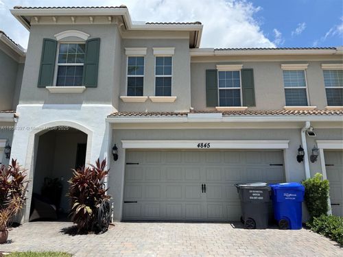 4845 Eucalyptus Dr, Hollywood, FL, 33021-7062 | Card Image