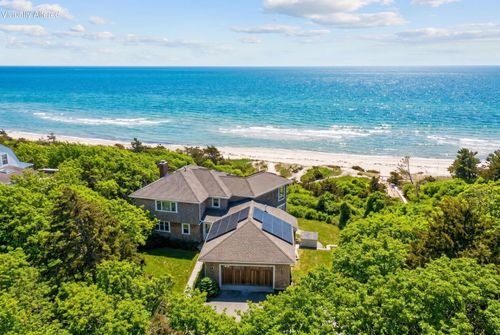 142 Greely St, West Hyannisport, MA, 02672 | Card Image