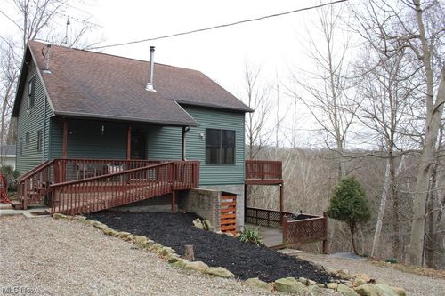 870 Maple Rd Sw, Dellroy, OH, 44620-9691 | Card Image