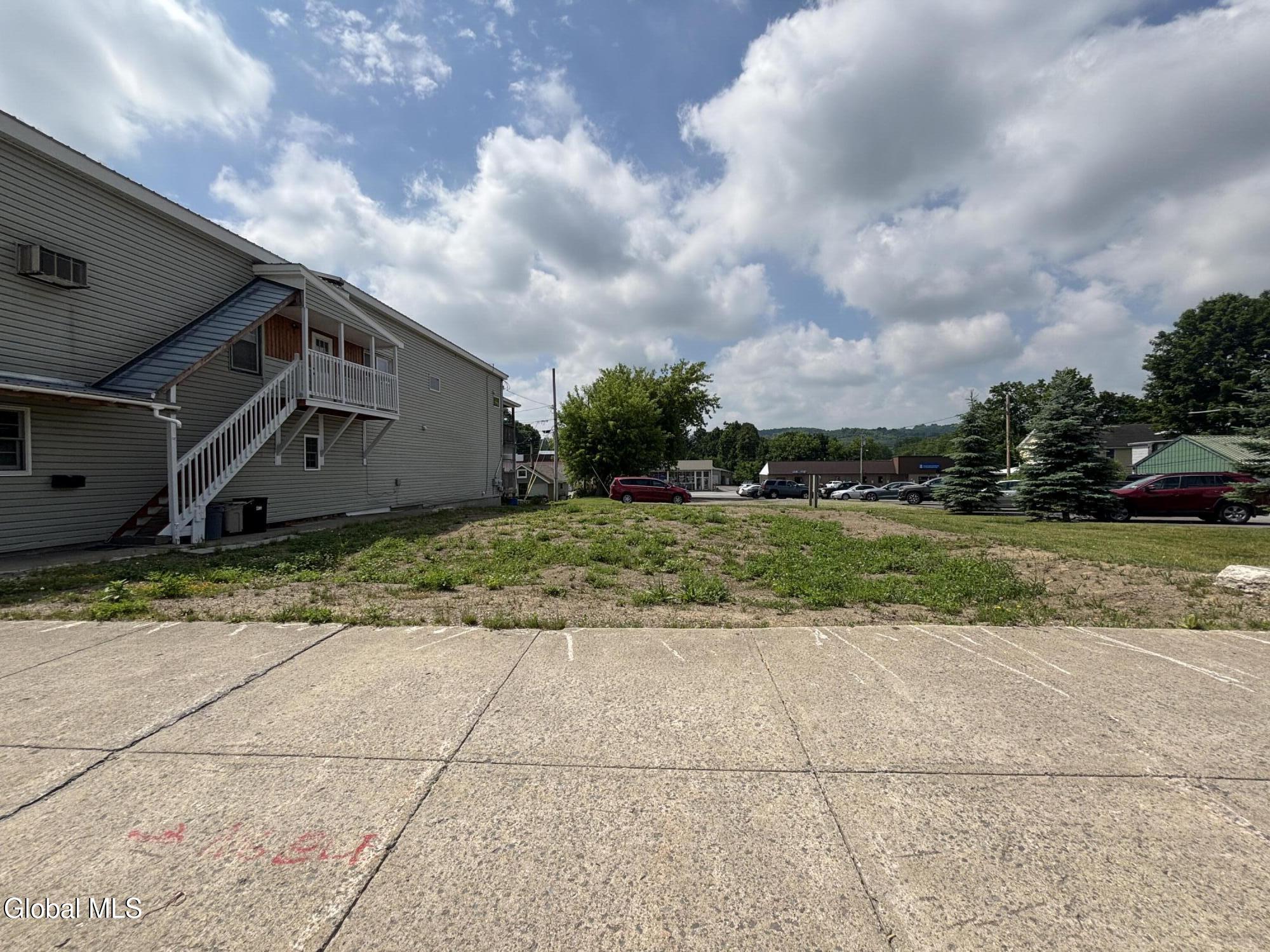 12 E Main St, St Johnsville, NY 13452
