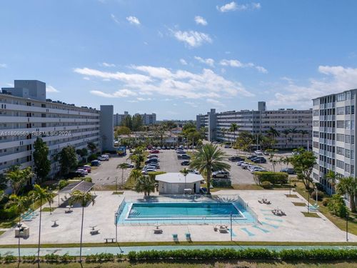 1-1770 Ne 191st St, Miami, FL, 33179-4221 | Card Image