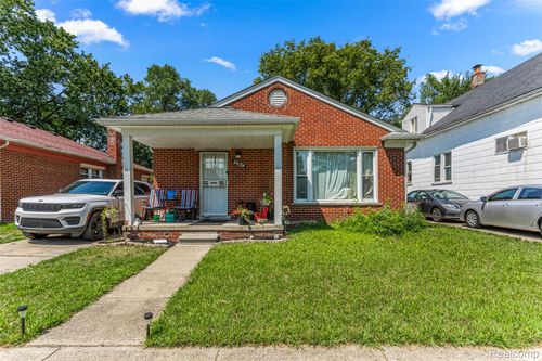 7245 Piedmont St, Detroit, MI, 48228-3372 | Card Image