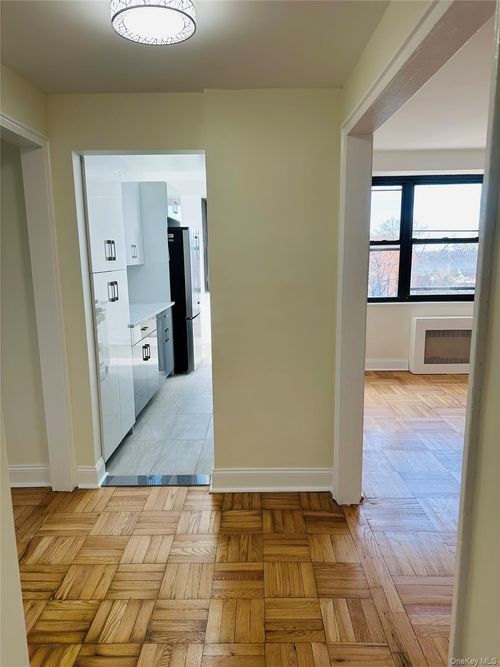 apt-9e-3103 Fairfield Ave, Bronx, NY, 10463-3286 | Card Image