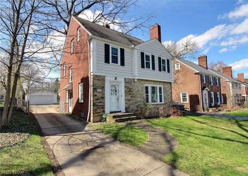 3648 Tolland Rd, Shaker Heights, OH, 44122-5141 | Card Image