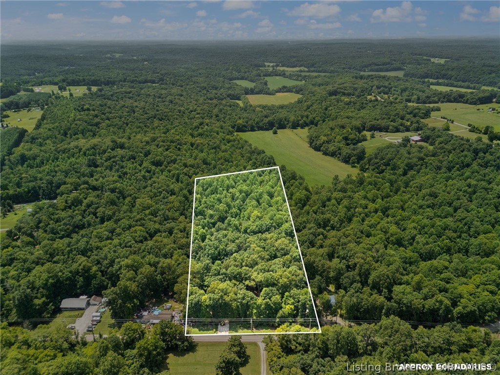 Land in Hardinsburg