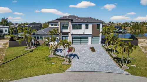 2822 Sw 17th Ave, Cape Coral, FL, 33914-4010 | Card Image
